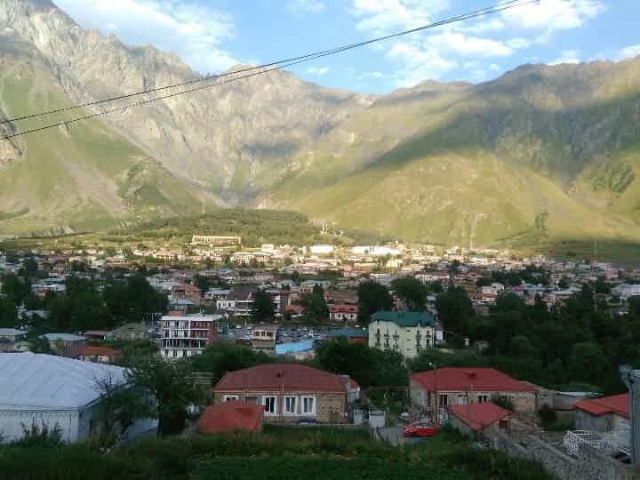 Belas Guesthouse Kazbegi Kültér fotó
